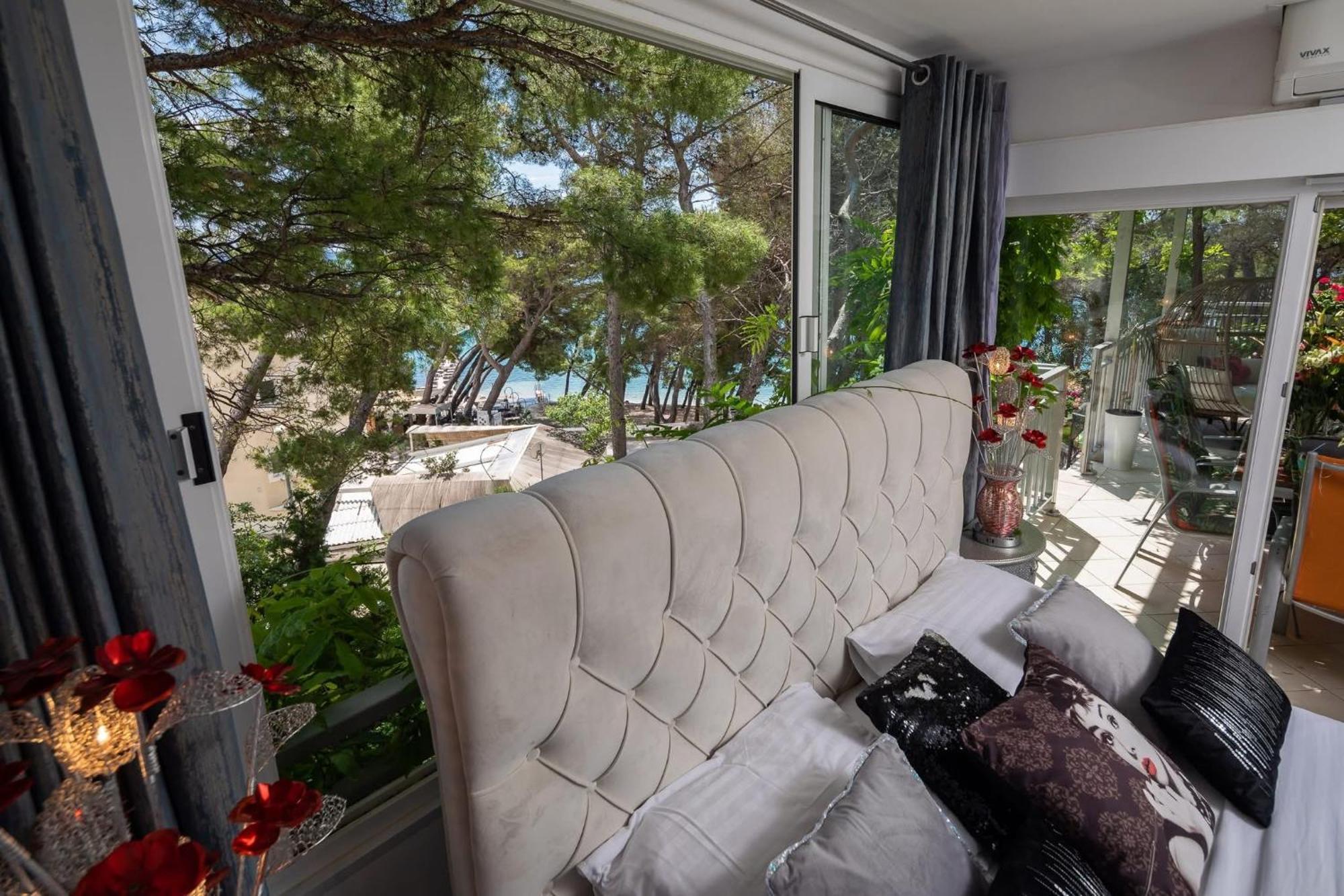 Beachfront Romilda Apartament